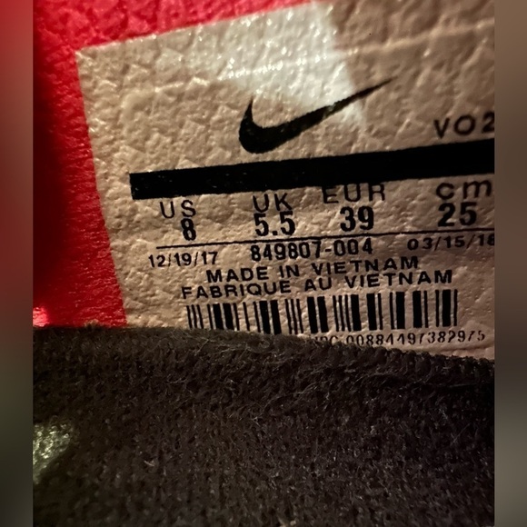 NIKE Metcon 3 Womens Cross Training Shoes Grey Black Pink 849807-004 Size 8 - Picture 11 of 13